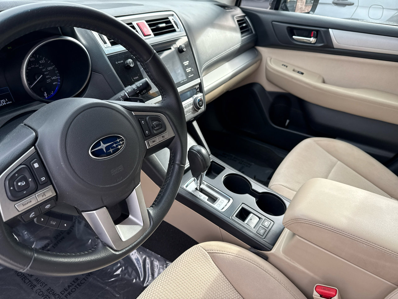 Used 2017 Subaru Outback 2.5i Premium image 26