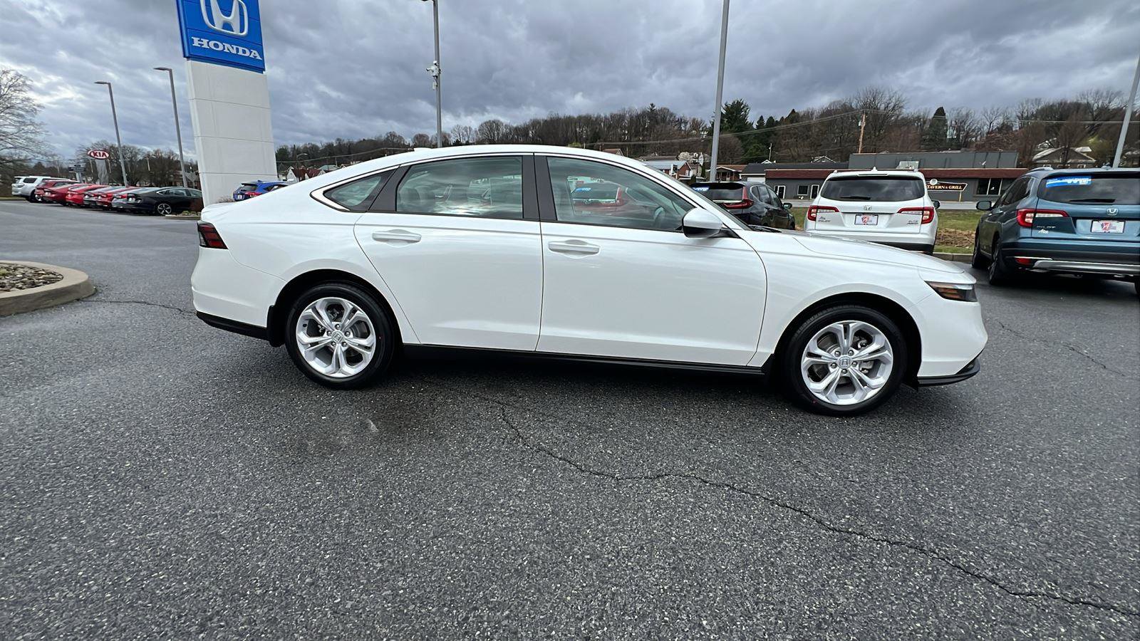 New 2025 Honda Accord LX image 3