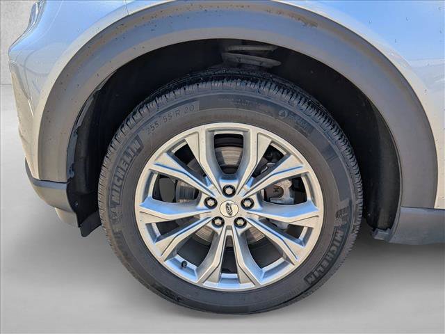 Used 2020 Ford Explorer XLT w/ Equipment Group 202A AWD/4WD image 24