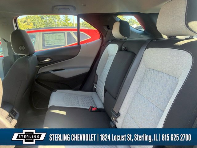 Used 2023 Chevrolet Equinox LS AWD/4WD image 14