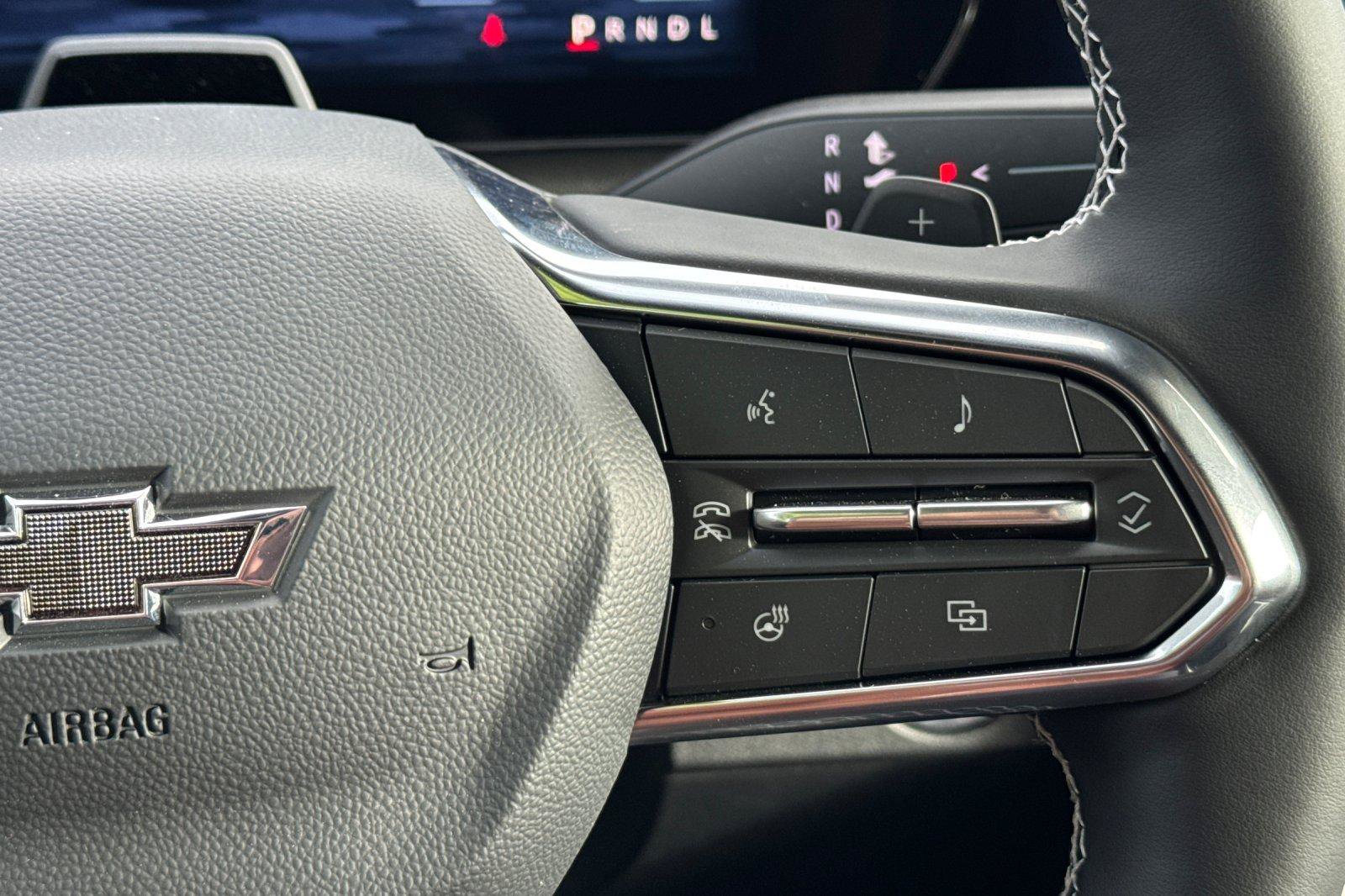 New 2026 Chevrolet Traverse Z71 w/ Enhanced Driving Package AWD/4WD image 33