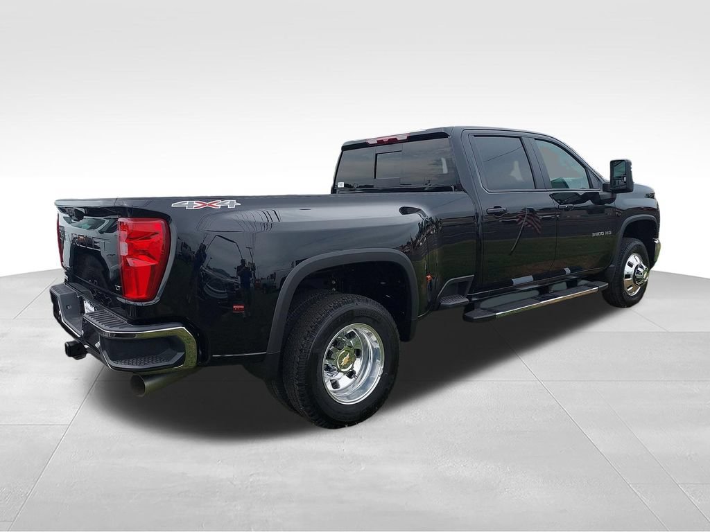 New 2026 Chevrolet Silverado 3500 LT w/ All Star Edition AWD/4WD image 5