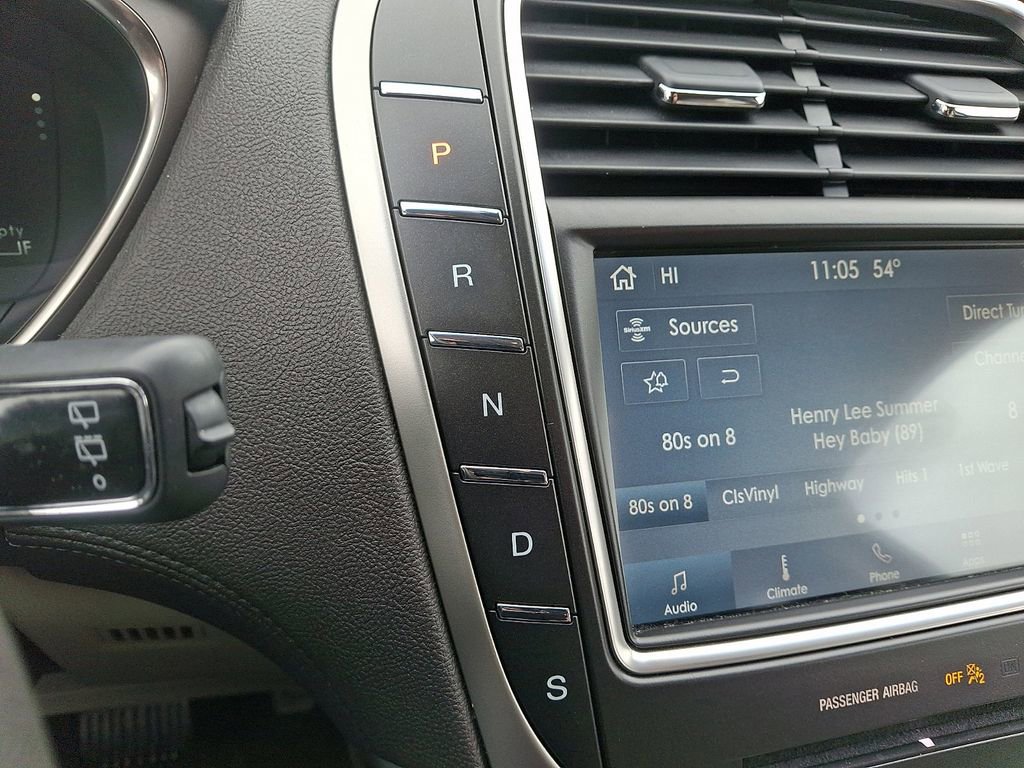 Used 2019 Lincoln Nautilus Premier AWD/4WD image 15