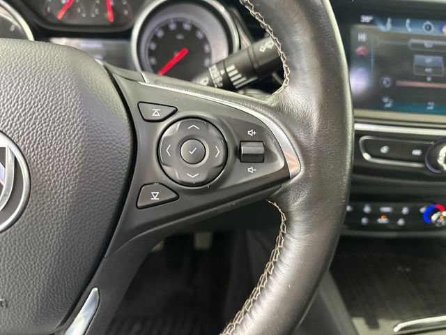 Used 2018 Buick Regal Essence w/ Driver Confidence Package #1 image 21