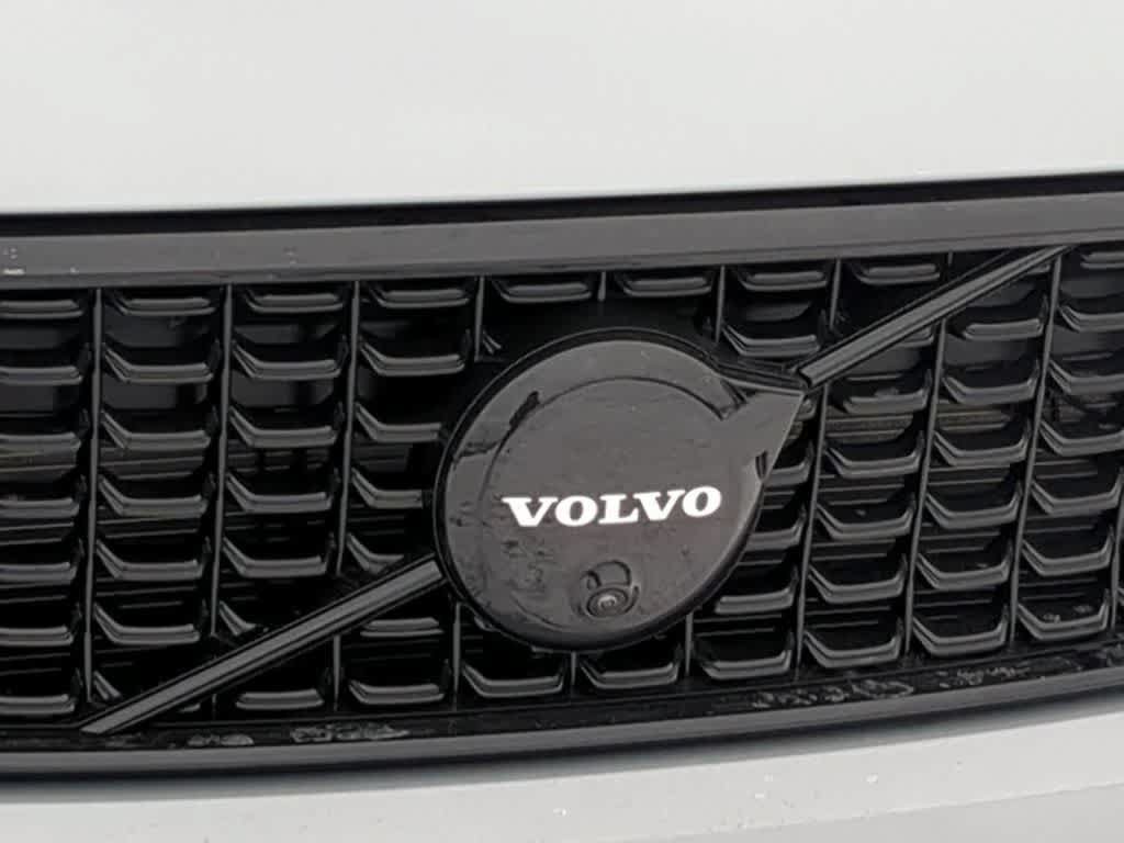 Used 2026 Volvo XC40 B5 Ultra w/ Protection Package Premier AWD/4WD image 12