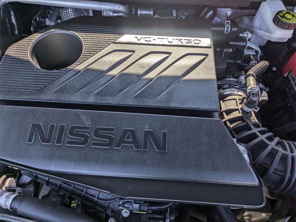 Used 2023 Nissan Rogue SV image 34