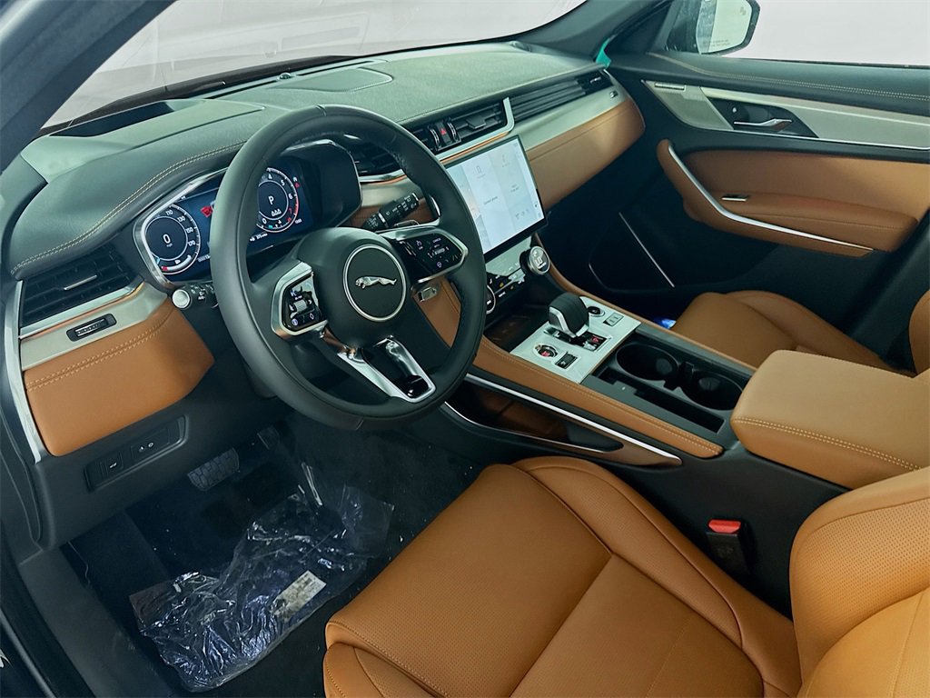 New 2026 Jaguar F-PACE R-Dynamic S image 9