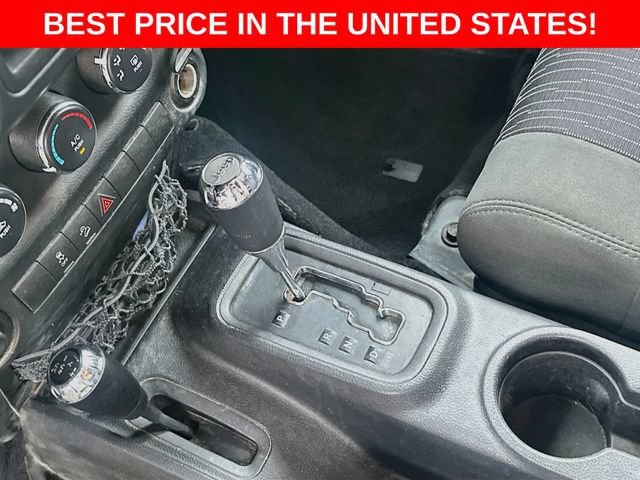 Used 2012 Jeep Wrangler Unlimited Sport AWD/4WD image 15