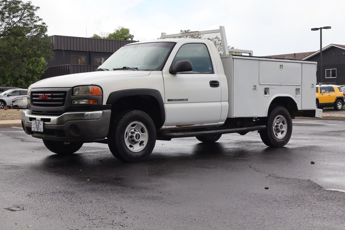 Used 2006 GMC Sierra 2500 W/T RWD image 11