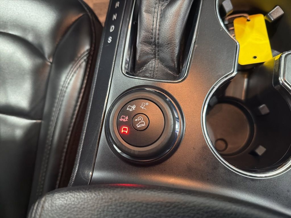 Used 2019 Ford Explorer XLT w/ Equipment Group 202A image 41