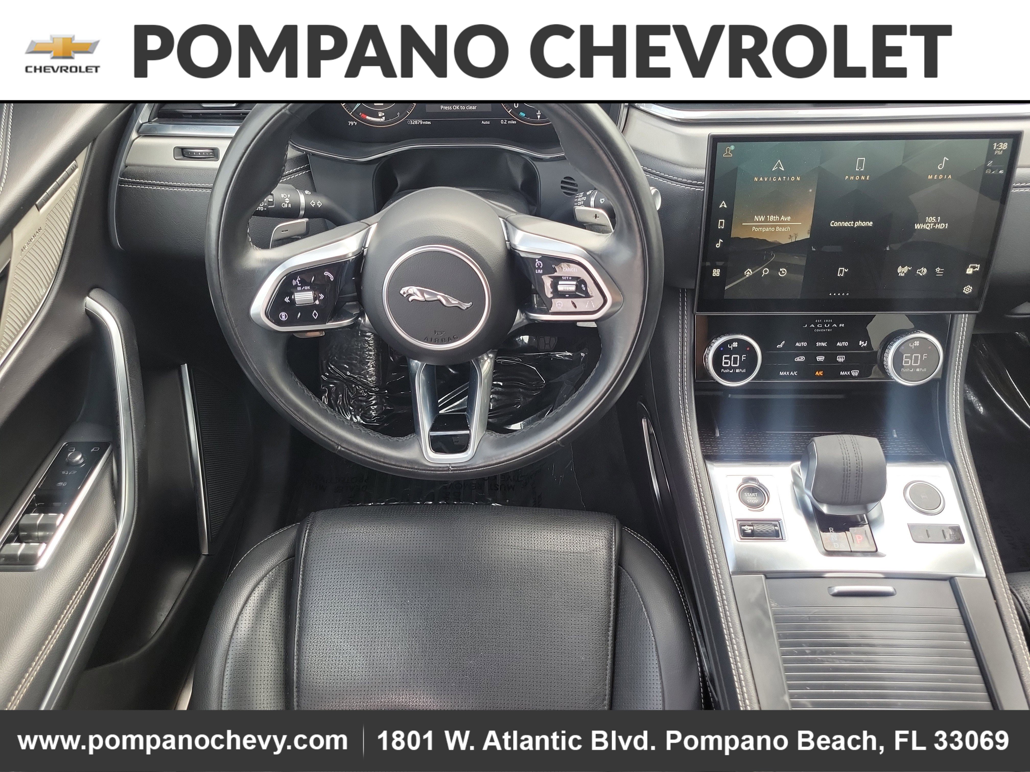 Used 2025 Jaguar F-PACE R-Dynamic S image 15