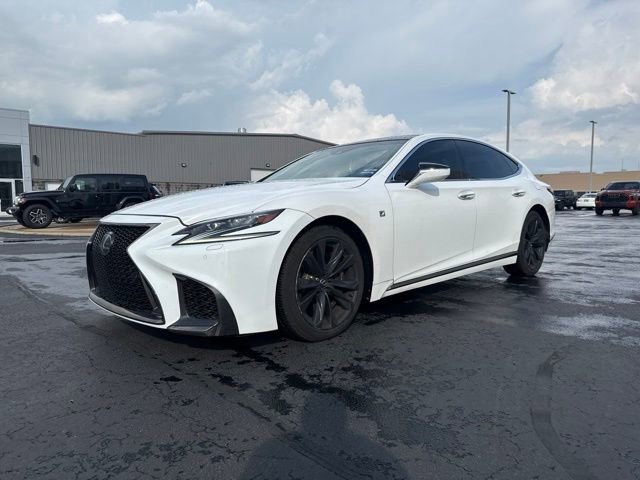 Used 2018 Lexus LS 500 F Sport w/ Accessory Package (Z2) AWD/4WD image 3