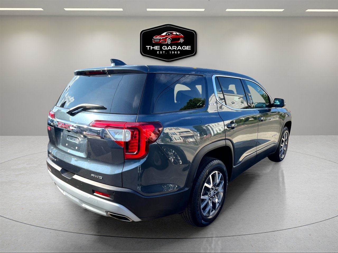 Used 2020 GMC Acadia SLE image 6