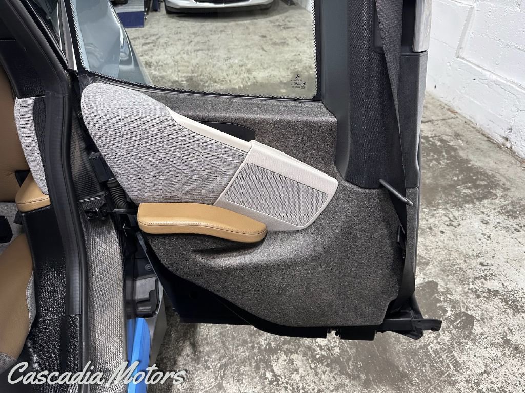 Used 2016 BMW i3 w/ Range Extender RWD image 22