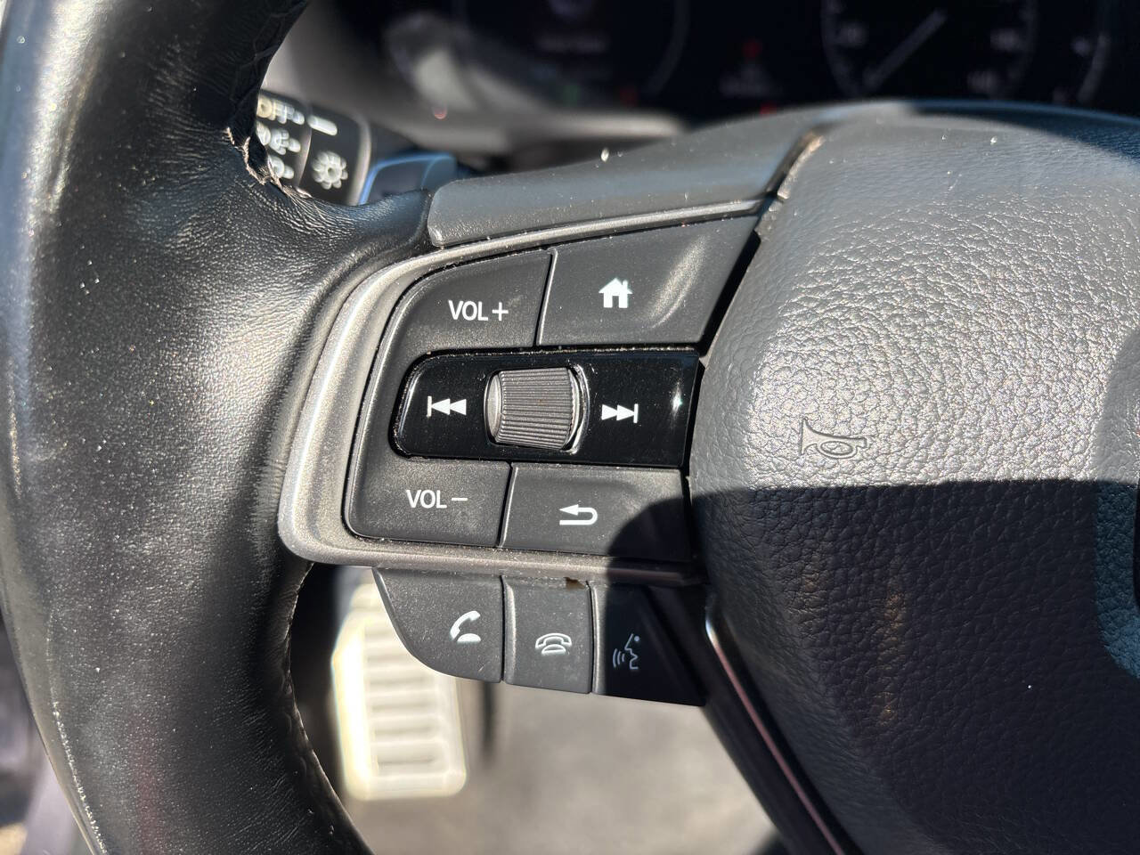 Used 2020 Honda Accord Sport image 17