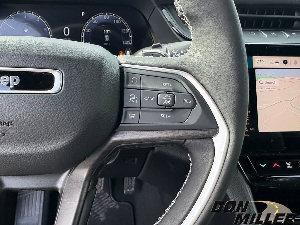 New 2026 Jeep Grand Cherokee Altitude image 16