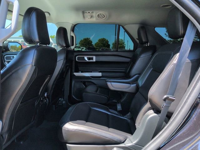 Certified 2023 Ford Explorer XLT w/ Equipment Group 202A image 17