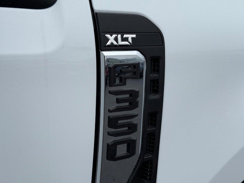 New 2026 Ford F350 XLT image 5