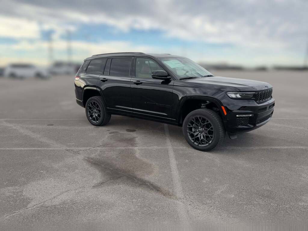 New 2025 Jeep Grand Cherokee L Summit image 16