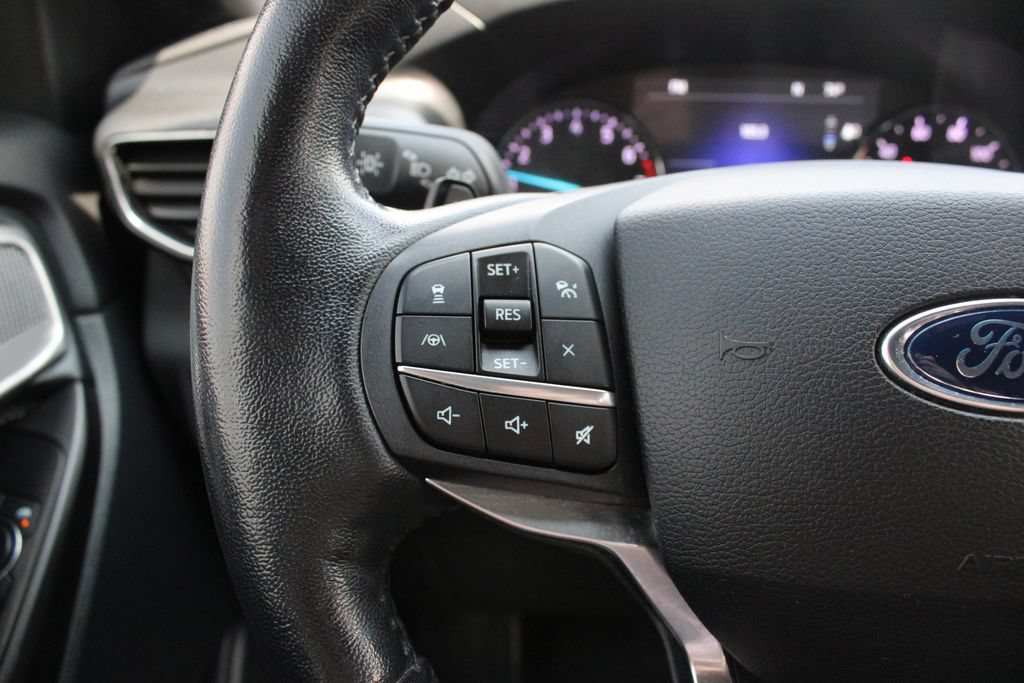 Used 2020 Ford Explorer Limited AWD/4WD image 13