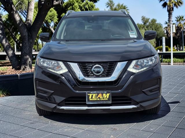 Used 2019 Nissan Rogue SV image 3