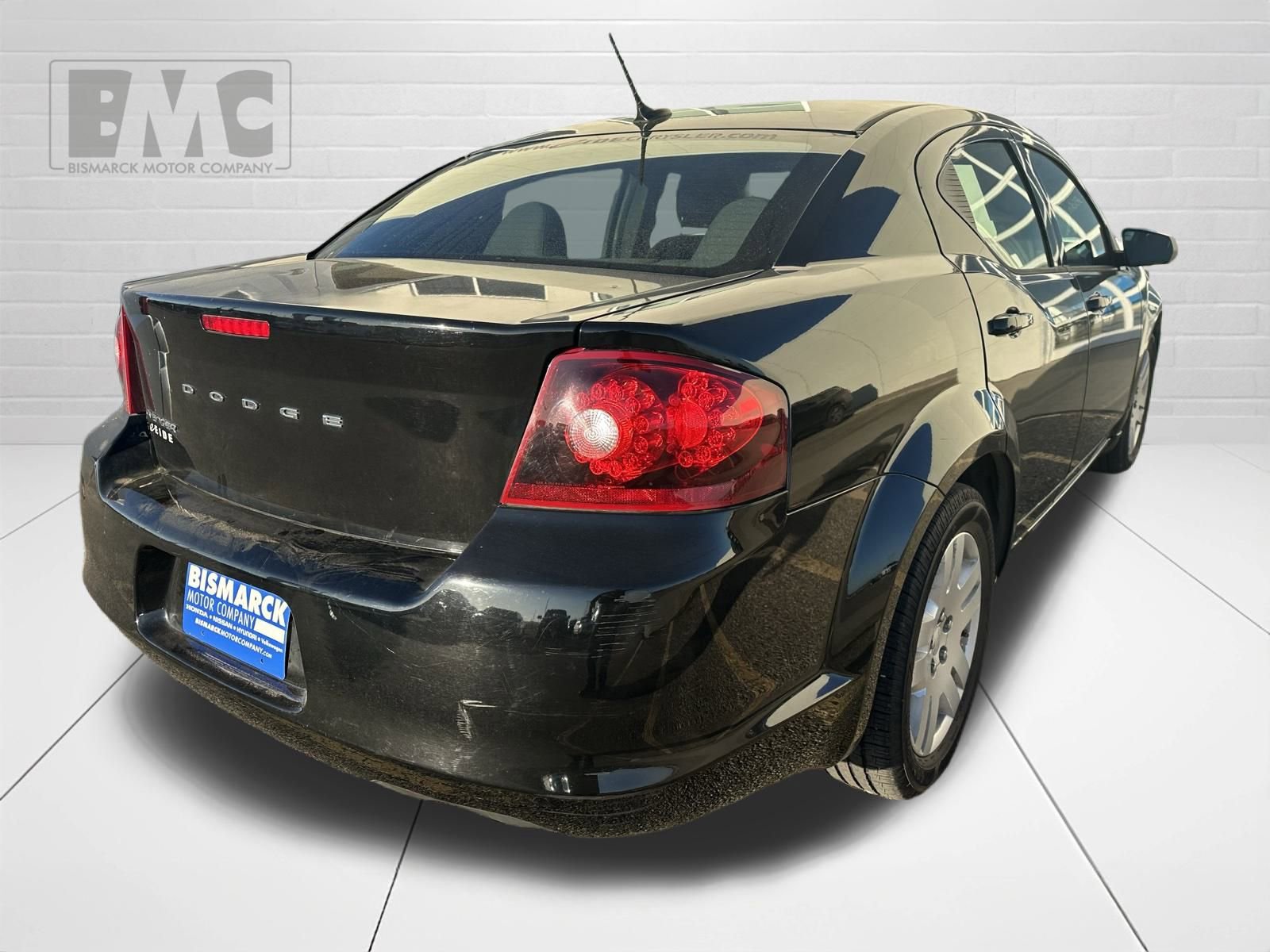 Used 2013 Dodge Avenger SE image 5