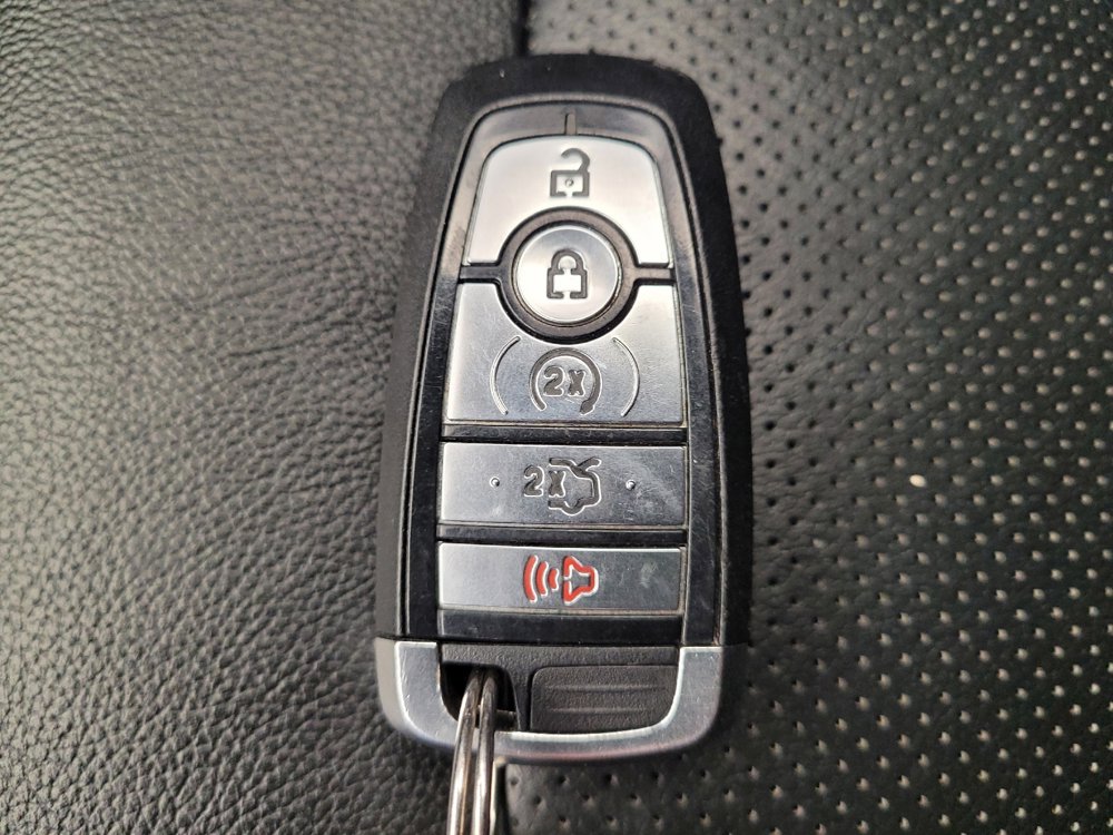 Used 2018 Ford Explorer Limited w/ Equipment Group 301A image 32