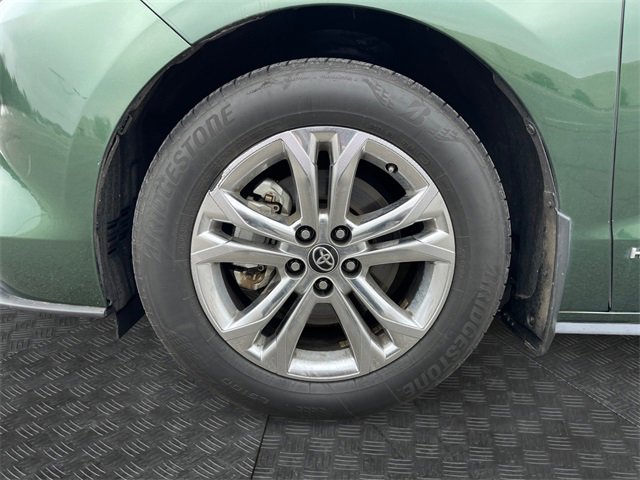 Used 2021 Toyota Sienna Platinum image 14