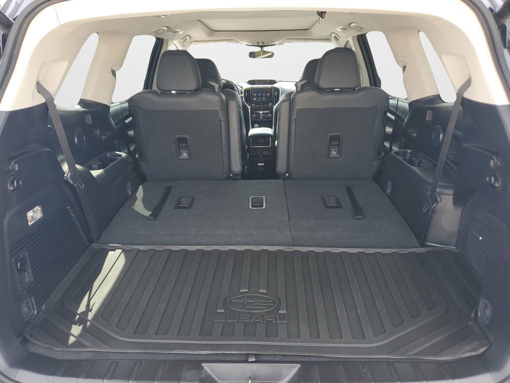 Used 2022 Subaru Ascent Limited w/ Technology Package AWD/4WD image 12