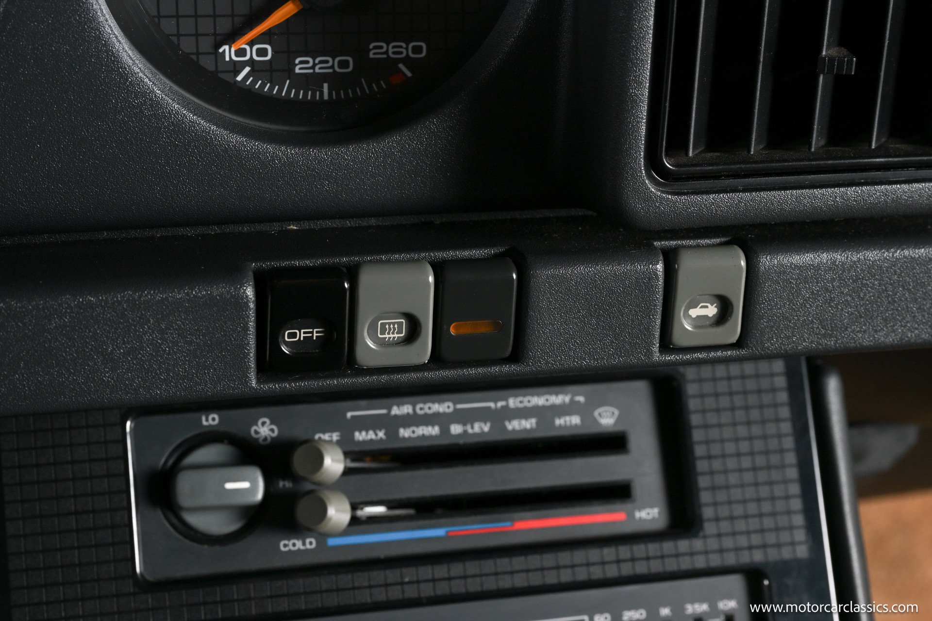 Used 1989 Pontiac Firebird Trans Am RWD image 39