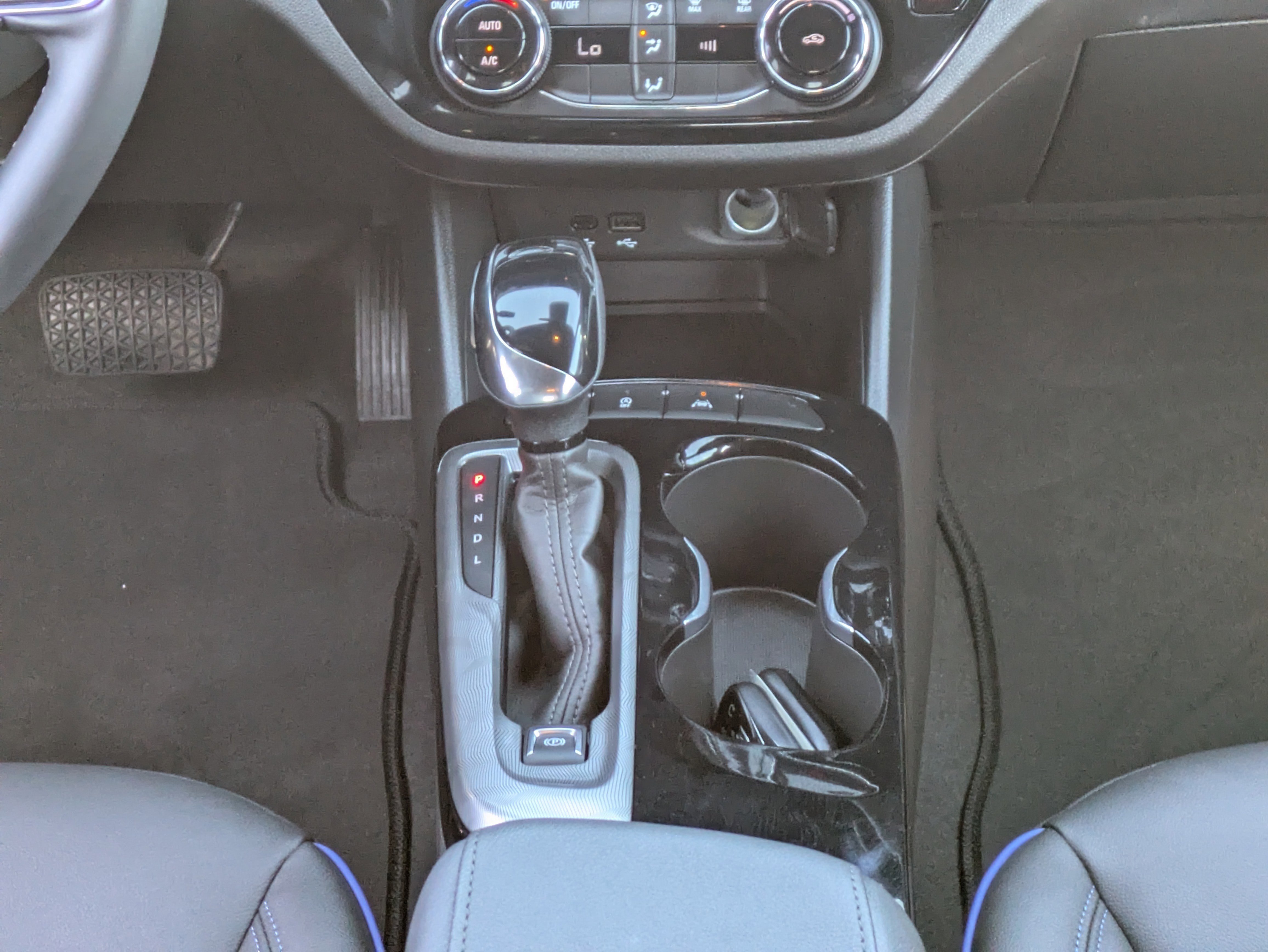 Used 2025 Buick Envista Sport Touring image 21