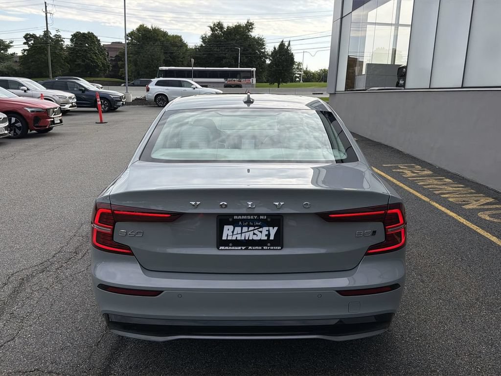 Certified 2024 Volvo S60 B5 Plus w/ Climate Package AWD/4WD image 26