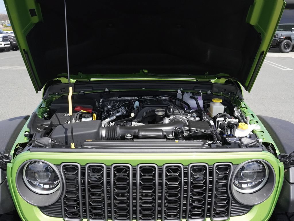 New 2026 Jeep Gladiator Mojave w/ Steel Bumper Group AWD/4WD image 28