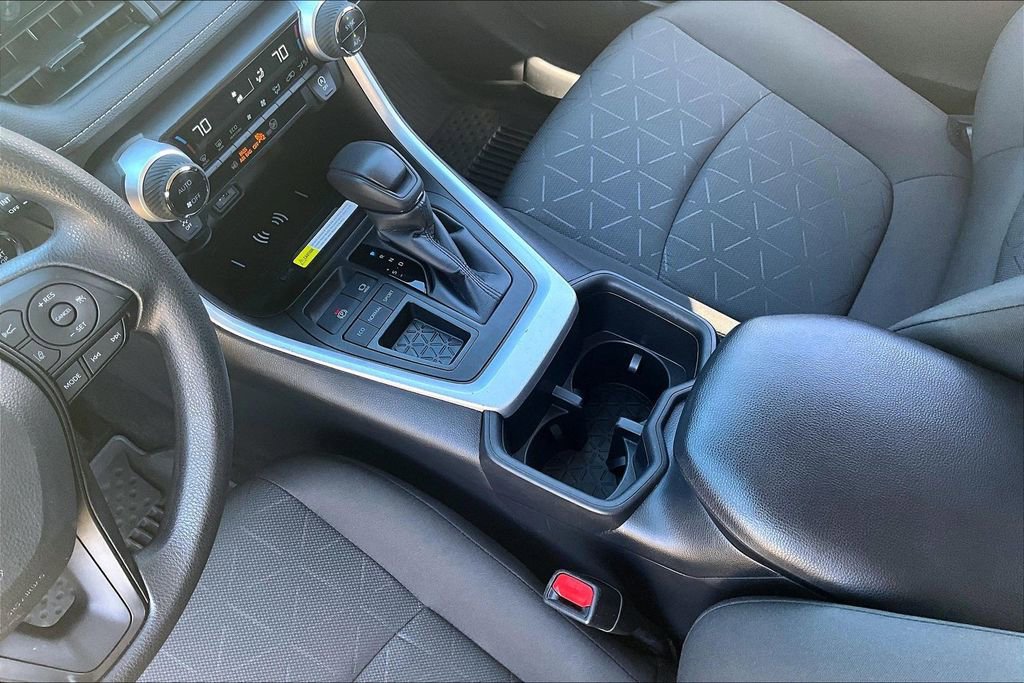 Used 2023 Toyota RAV4 XLE image 15