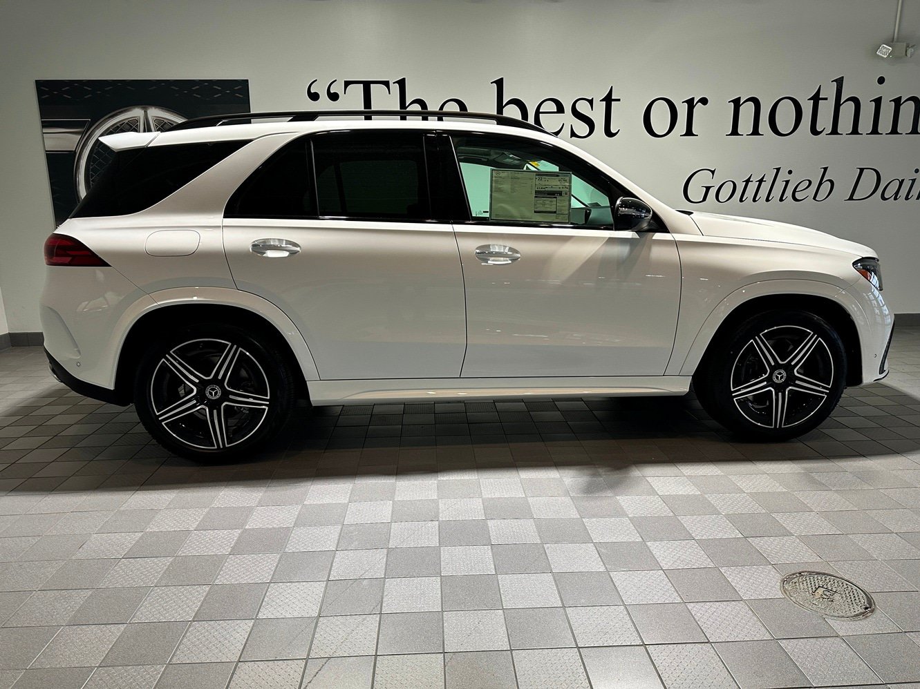 New 2026 Mercedes-Benz GLE 350 4MATIC image 3