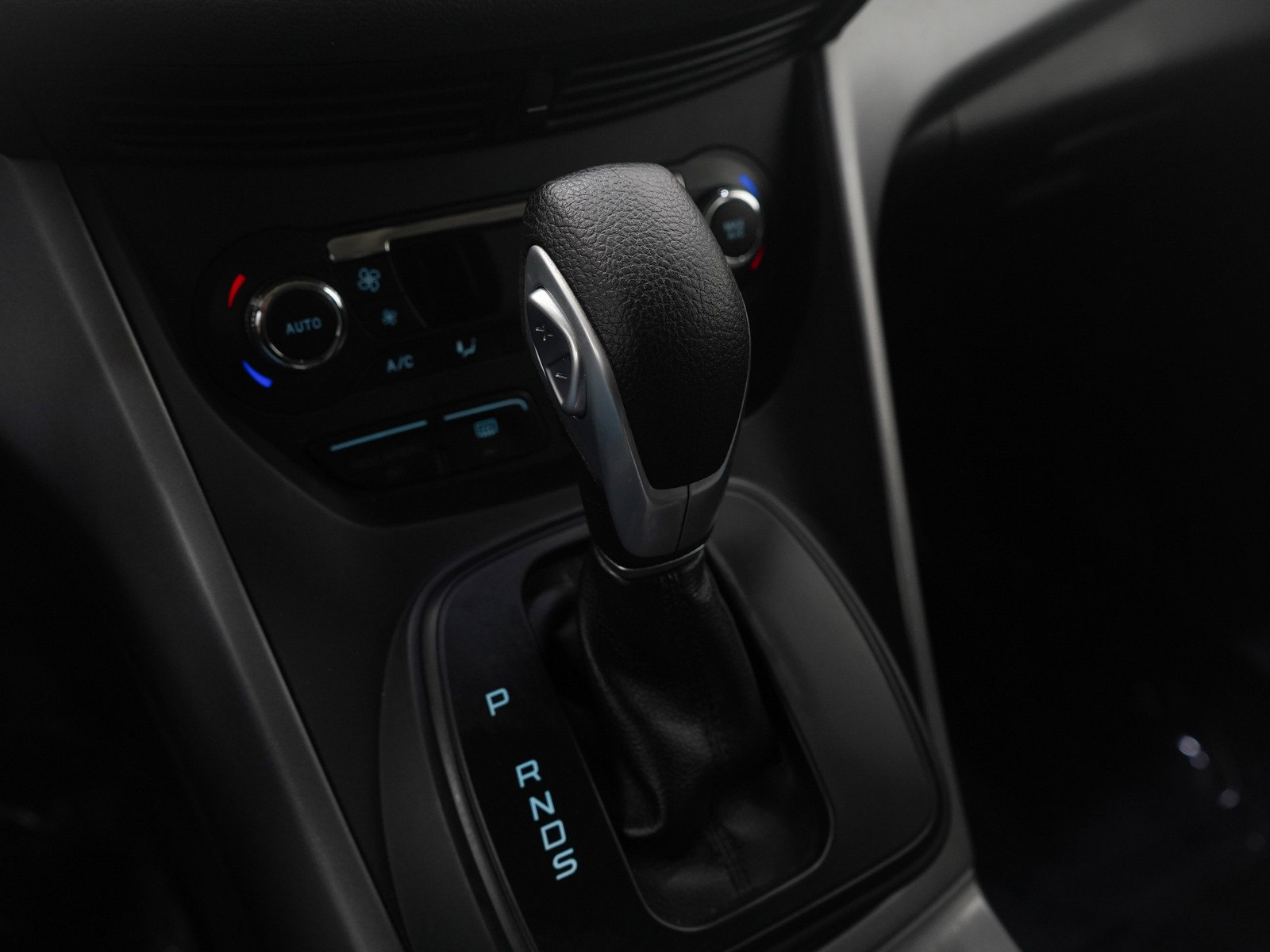 Used 2014 Ford Escape SE w/ Equipment Group 201A image 27