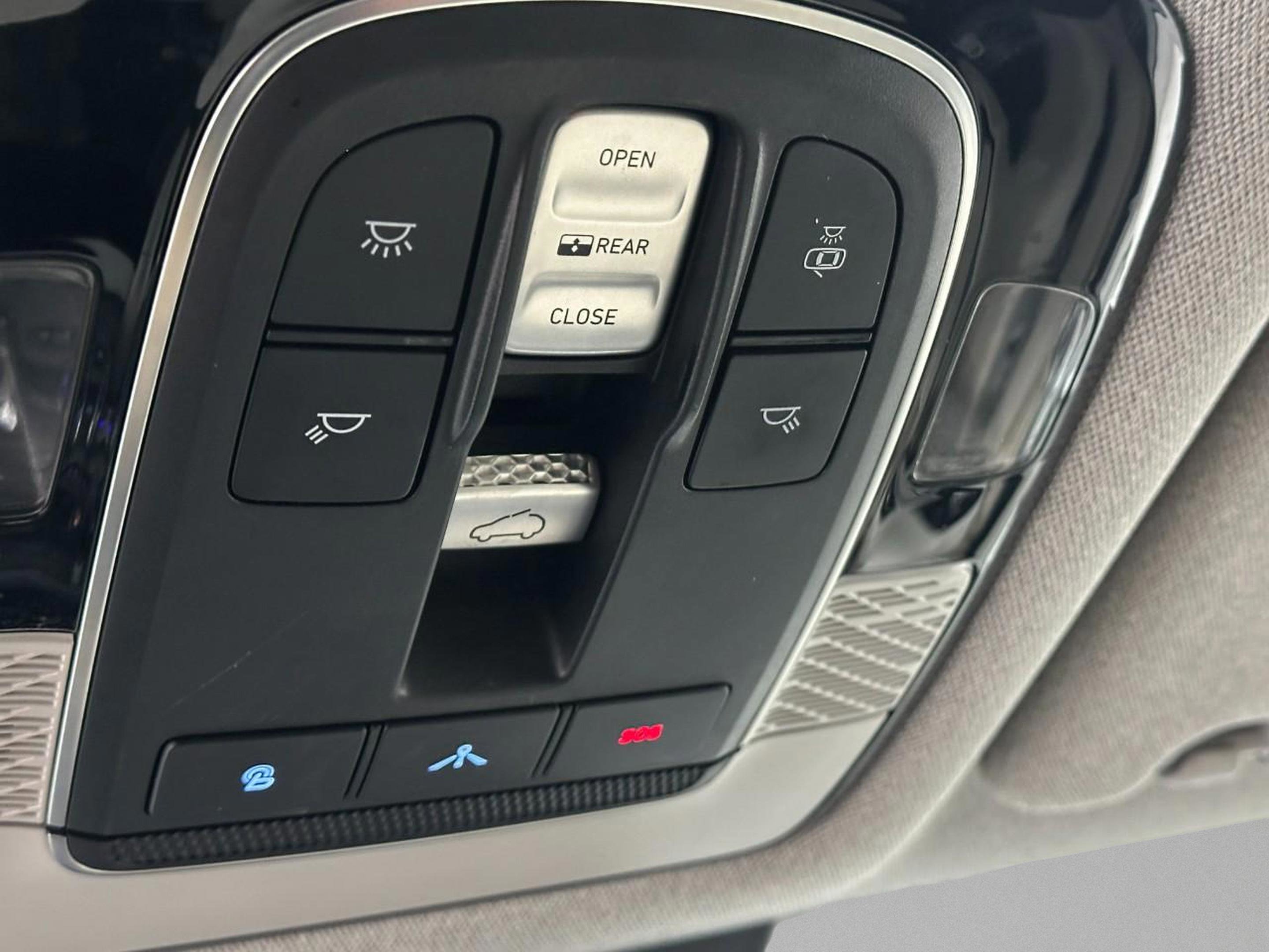 Used 2021 Hyundai Palisade Limited image 27