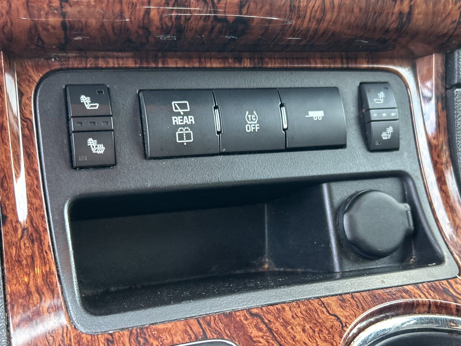 Used 2013 Chevrolet Traverse LT w/ All-Star Edition AWD/4WD image 22