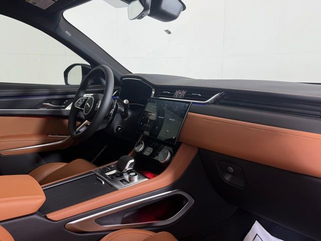 New 2026 Jaguar F-PACE R-Dynamic S image 20