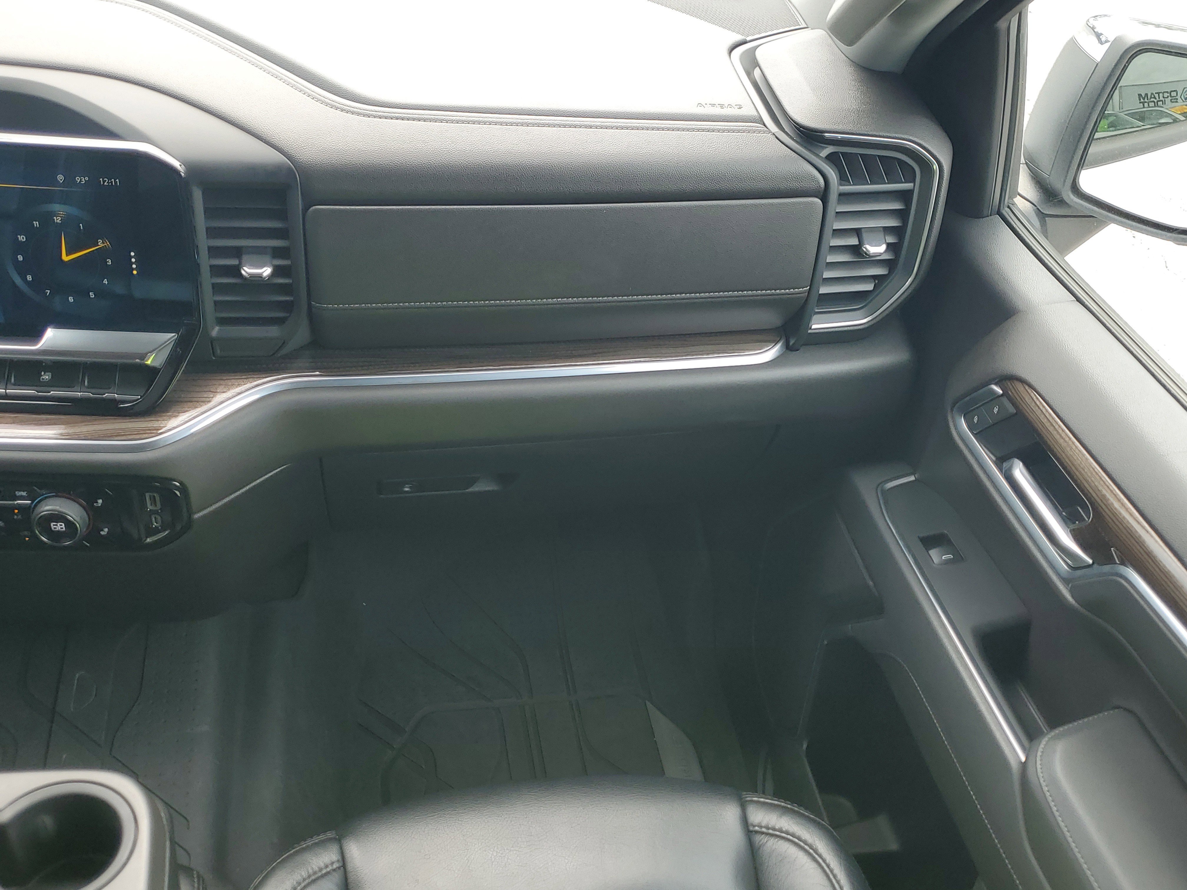 Used 2022 Chevrolet Silverado 1500 LT w/ All Star Edition Plus image 17