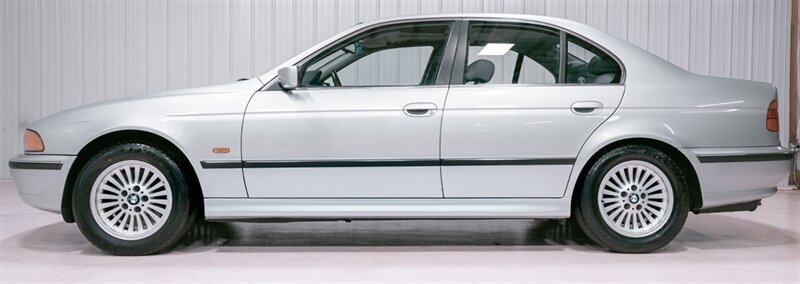 Used 1997 BMW 540i Sedan RWD image 27