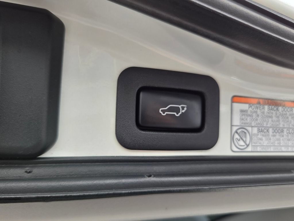 Used 2019 Toyota Land Cruiser AWD/4WD image 12