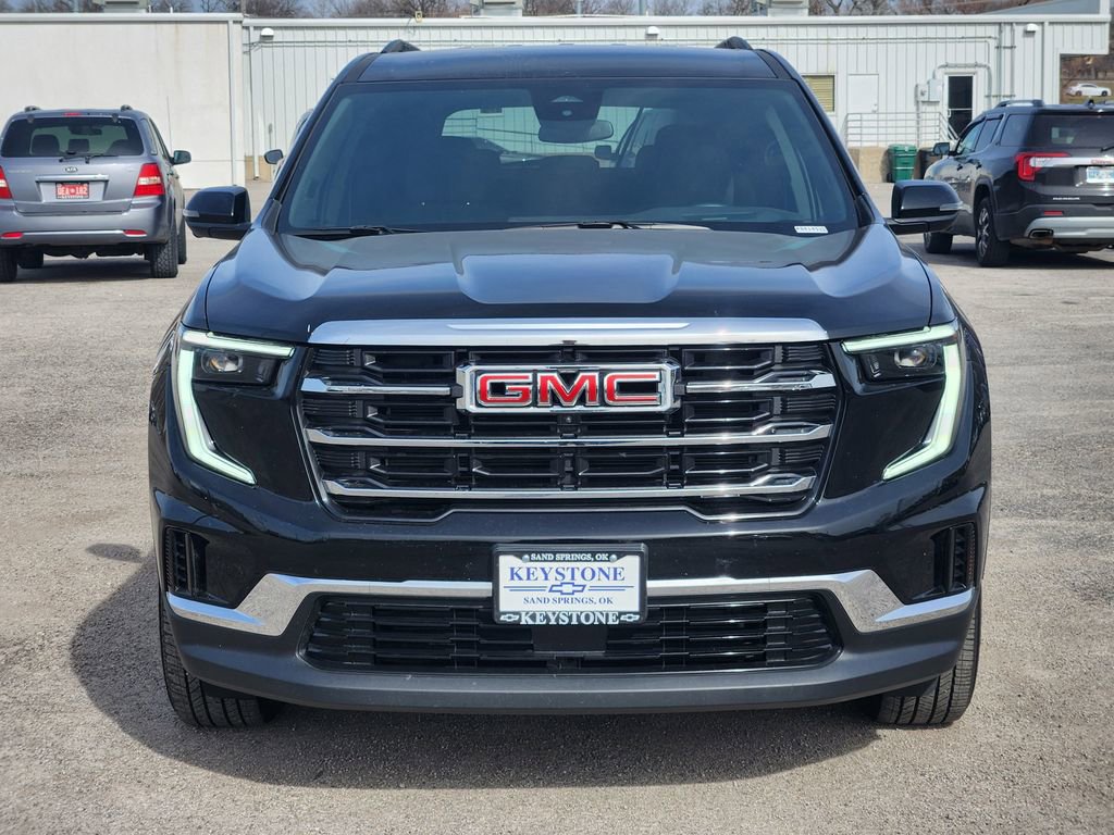 Used 2025 GMC Acadia Elevation image 2