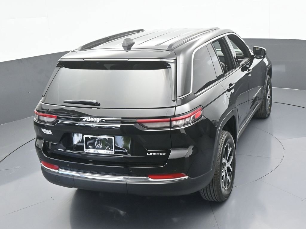 Used 2025 Jeep Grand Cherokee Limited image 39