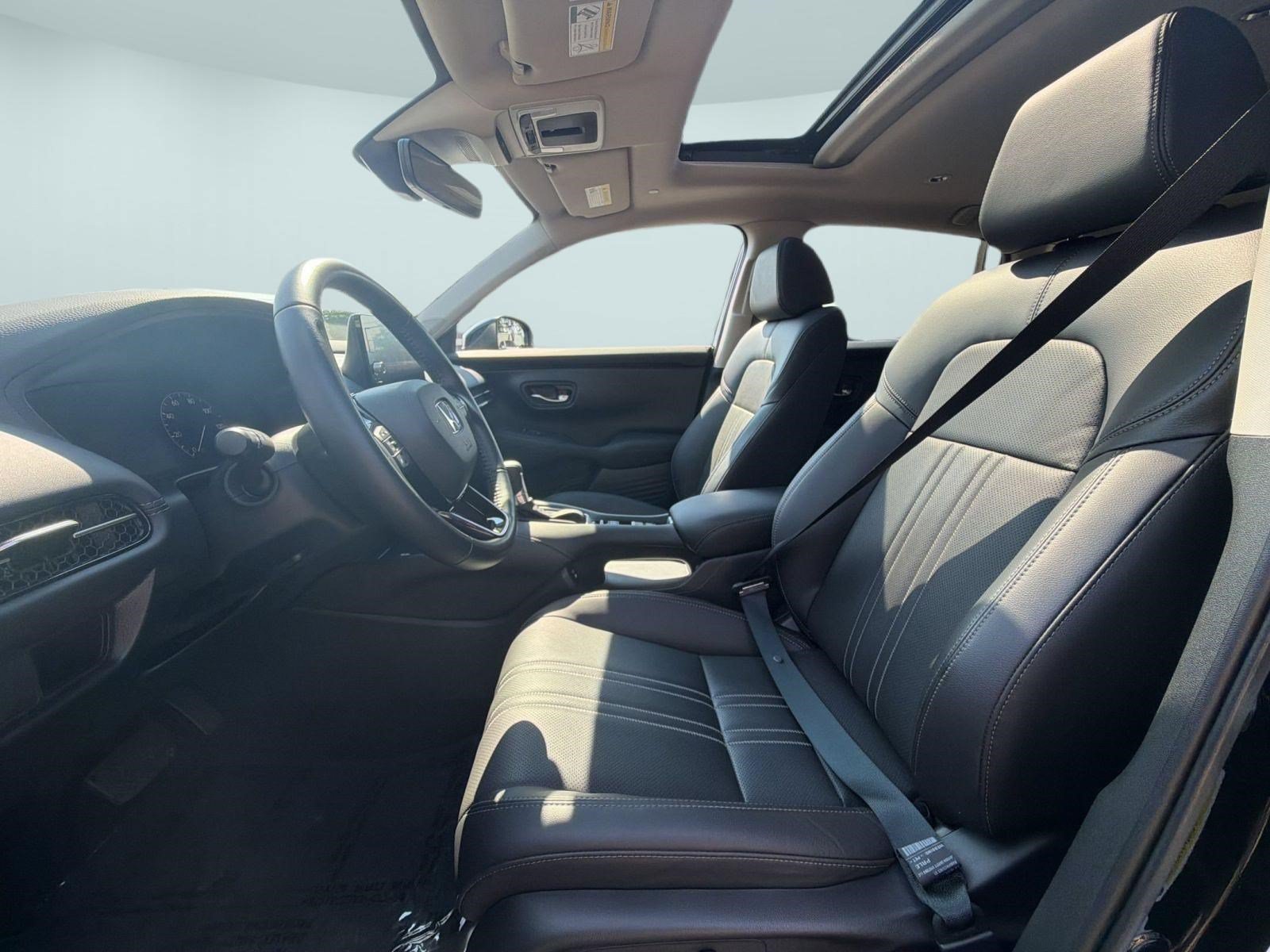 Used 2025 Honda HR-V EX-L image 22