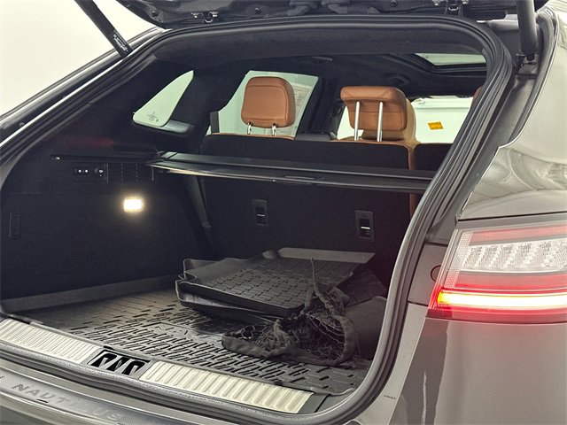 Used 2022 Lincoln Nautilus Black Label w/ Class II Trailer Tow Package image 8