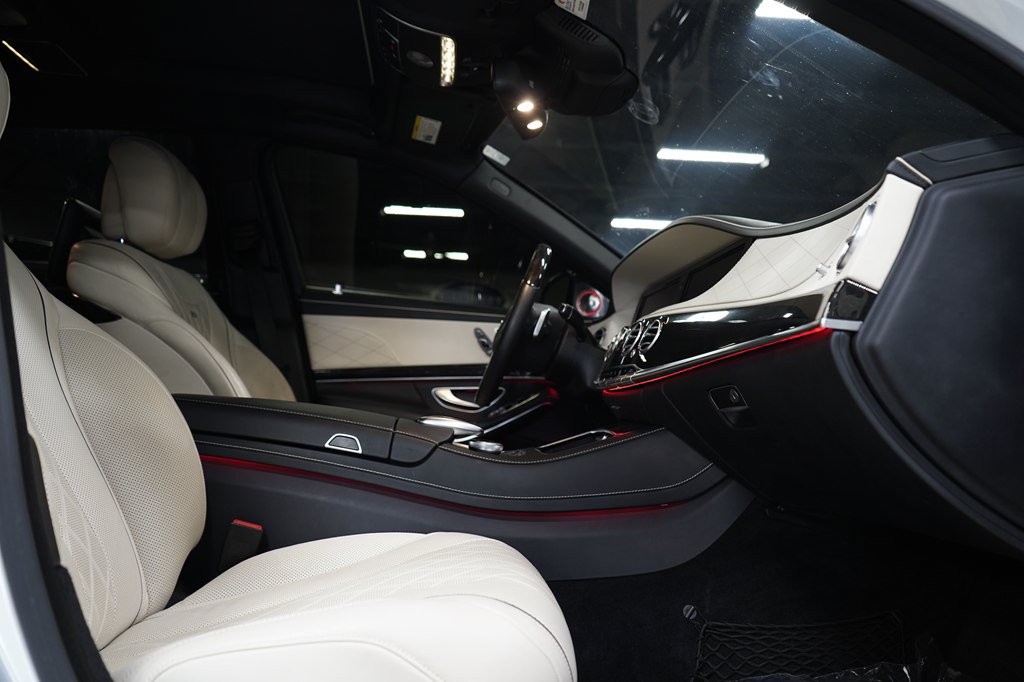 Used 2016 Mercedes-Benz Maybach S 600 image 25
