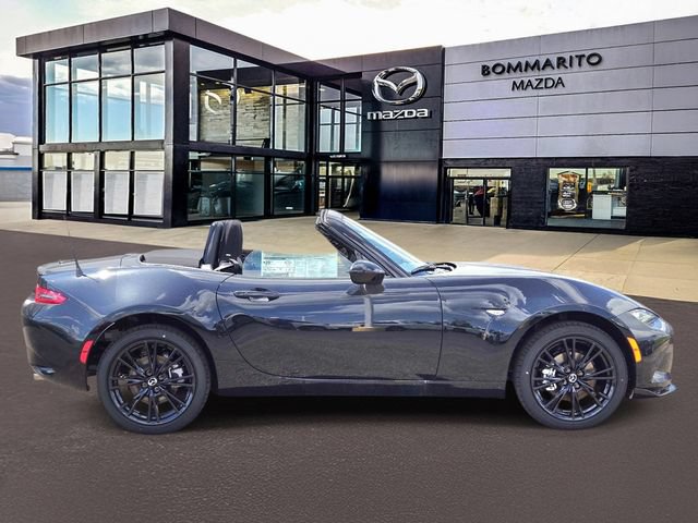 New 2026 MAZDA MX-5 Miata Club w/ Weather Package RWD image 7