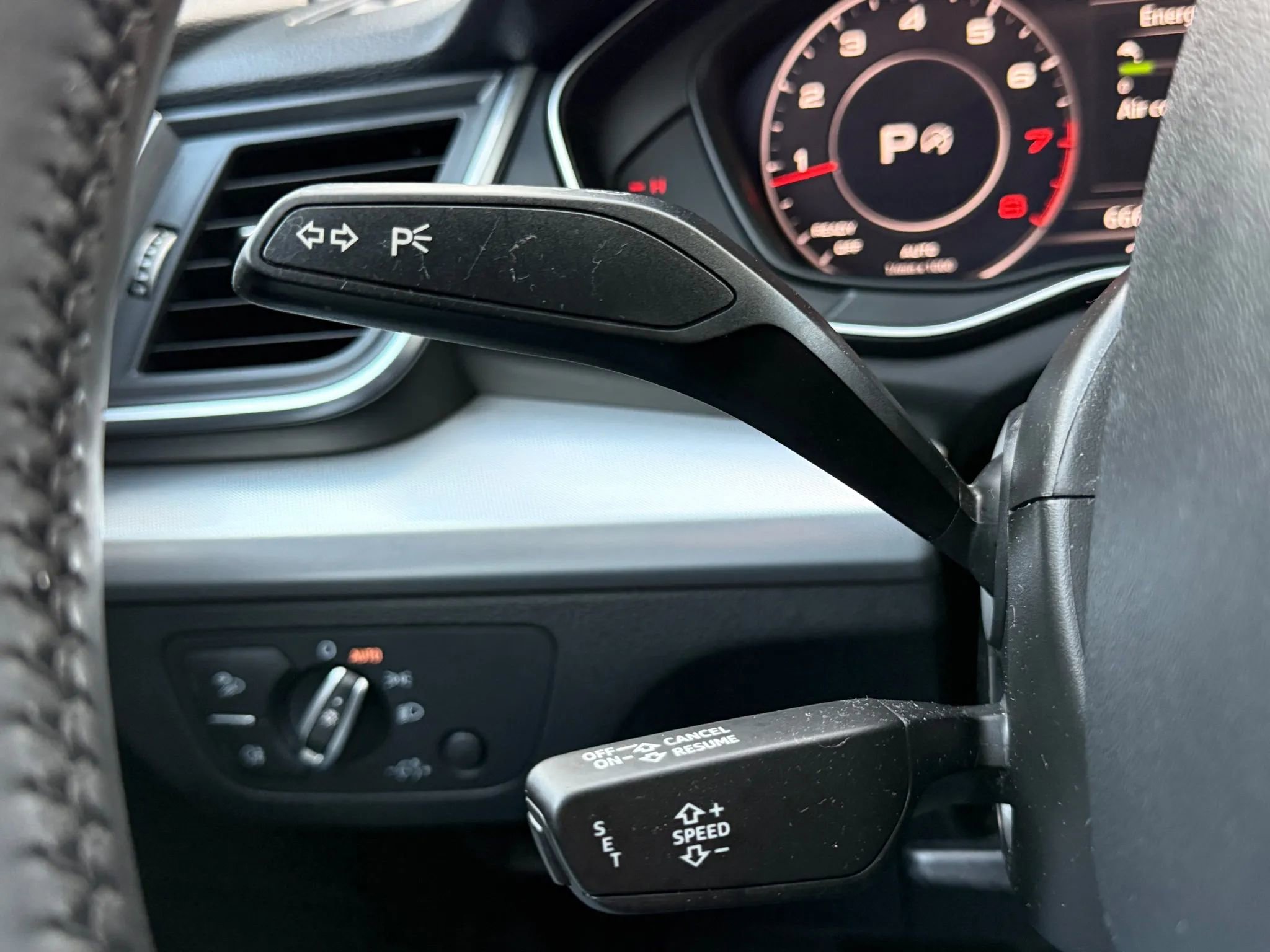 Used 2018 Audi Q5 2.0T Premium Plus w/ Premium Plus Package image 29