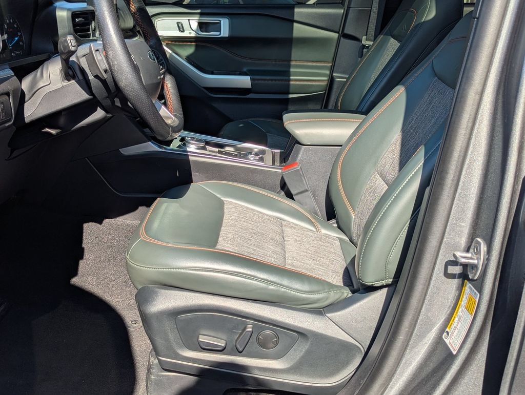 Used 2023 Ford Explorer Timberline w/ Timberline Technology Package AWD/4WD image 11